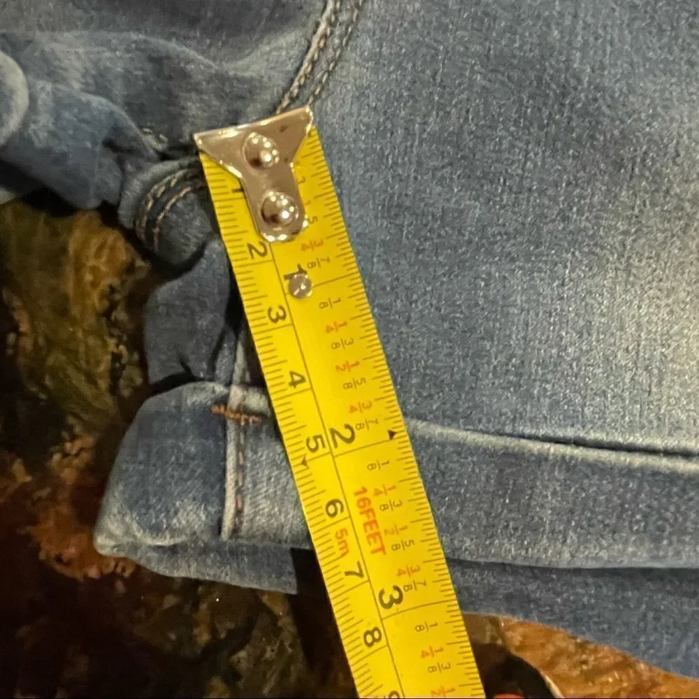 Jean shorts lot sz 3/27 forever 21 acid wash